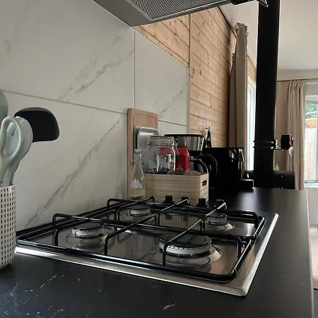 Cozy Wooden De Veluwe 別荘 プッテン