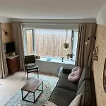 Cozy Wooden De Veluwe